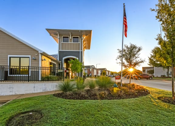 property entry at Crossgates Apartment Homes, Mississippi 39759