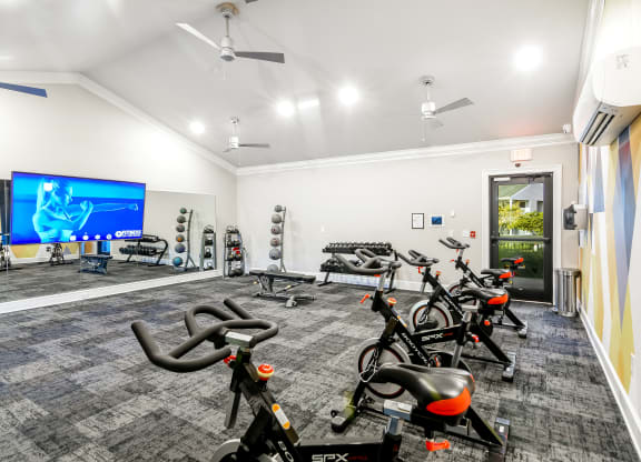 Fitness center at Crossgates Apartment Homes, Starkville, MS 39759