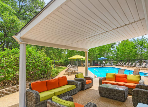 the swimming pool at Parklane Apartment Homes, Mississippi, 39648