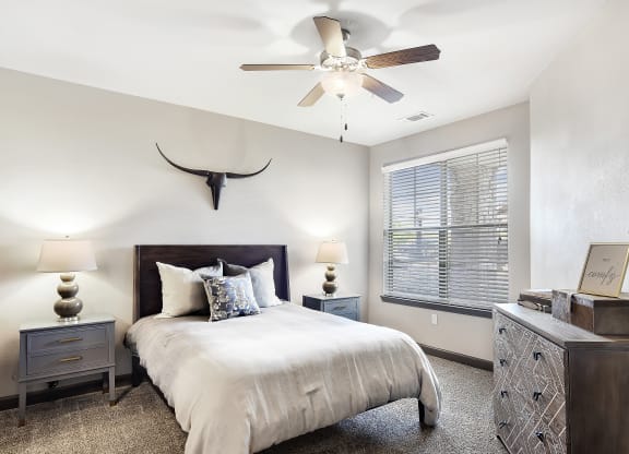 Beautiful Bright Bedroom With Wide Windows at Wellington Grande Apartment Homes, Longview, TX, 75605