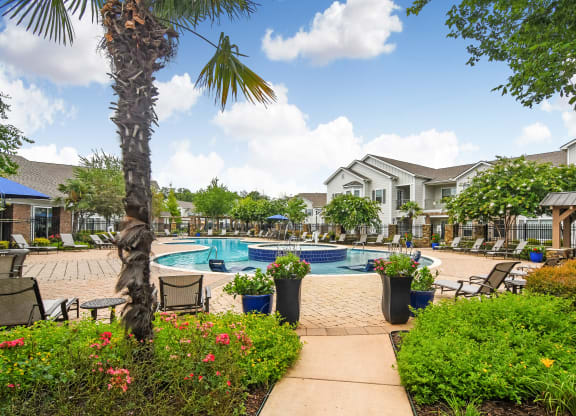 Large Outdoor Spaces at Kingston Crossing Apartment Homes, Bossier City, LA, Louisiana  , 71111
