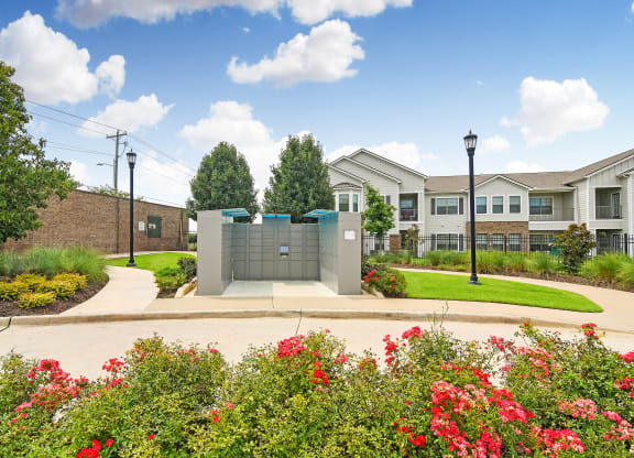 Package receiving at Kingston Crossing Apartment Homes, Louisiana  , 71111