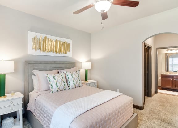 Comfortable Bedroom at Kingston Crossing Apartment Homes, Louisiana