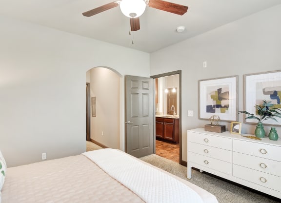 Bedroom With Adequate Storage at Kingston Crossing Apartment Homes, Bossier City, LA, 71111