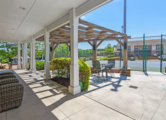 Large Private Patios at Highpointe Apartment Homes, Brandon, 39042