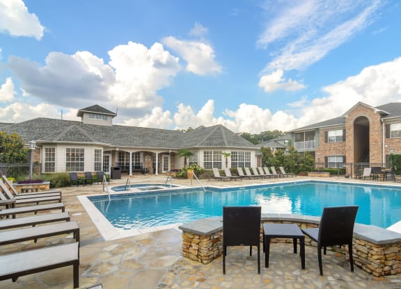 the swimming pool at the preserve apartments at Ashford Place Apartment Homes, Mississippi
