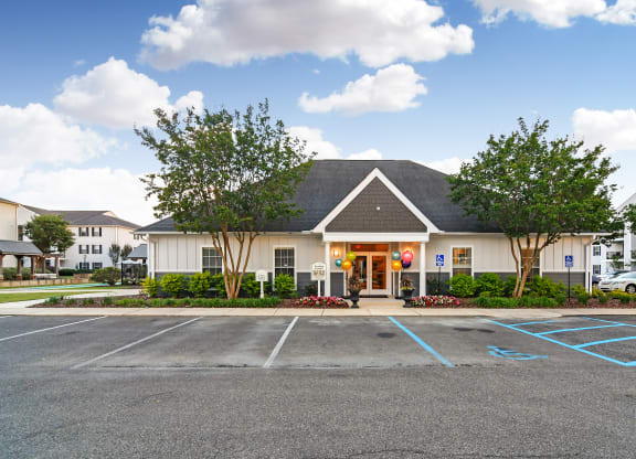 apartments parking lot at Avalon Apartment Homes, Starkville, MS