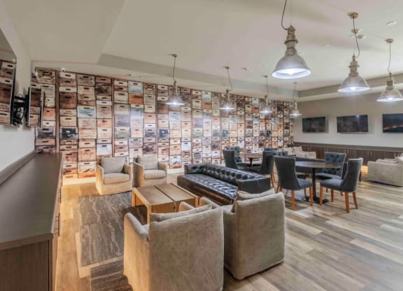 Clubhouse Living Room at The Met Apartment Homes, Hattiesburg, 35402