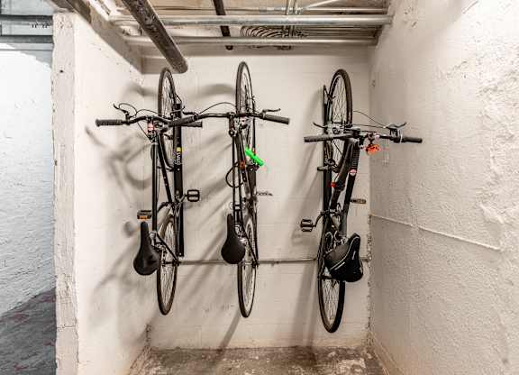 Bike racks at Somerset Place Apartments in Chicago, IL 60640