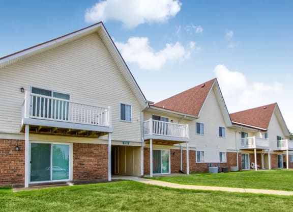Apartment building at Waterstone Place Apartments in Indianapolis, IN