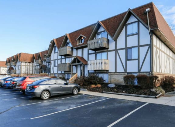 Resident Parking at Camelot East Apartments, Fairfield, 45014
