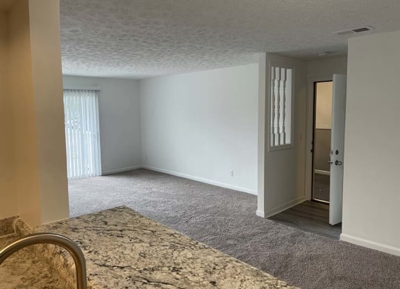 Spacious living room at Camelot East Apartments, Fairfield, OH