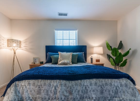 Large Comfortable Bedrooms at Bexley Village, Indiana, 46143