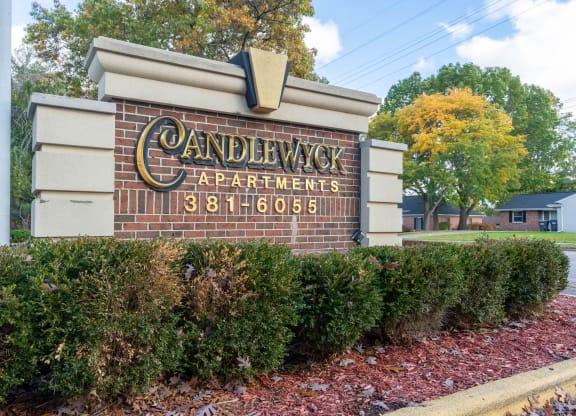Elegant Entry Signage at Candlewyck Apartments, Kalamazoo