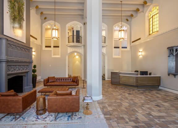Decorated Lounge Area at Park Heights by the Lake Apartments, Illinois