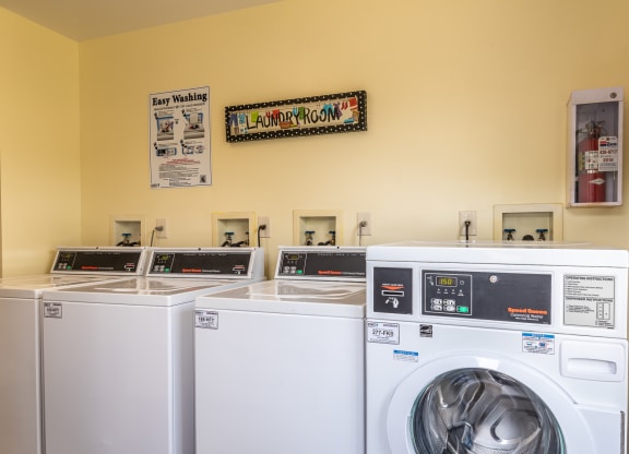 Modern Laundry Room at Meadow View Apartments and Townhomes, Ohio