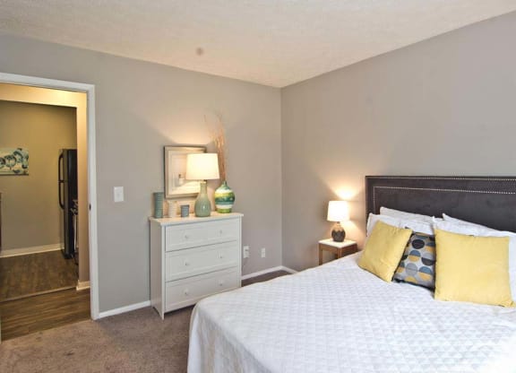 Spacious bedroom at Camelot East Apartments, Ohio