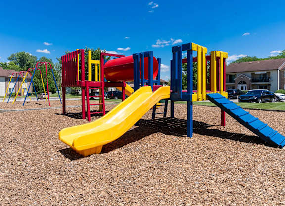 Play Area at Creekside Square Apartments, Indiana, 46254