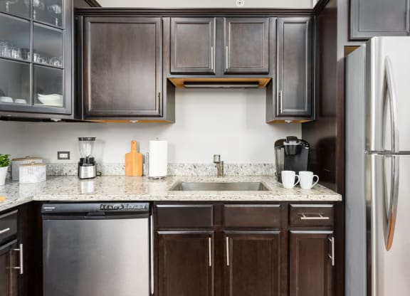 Modern Kitchen at Somerset Place Apartments, Chicago