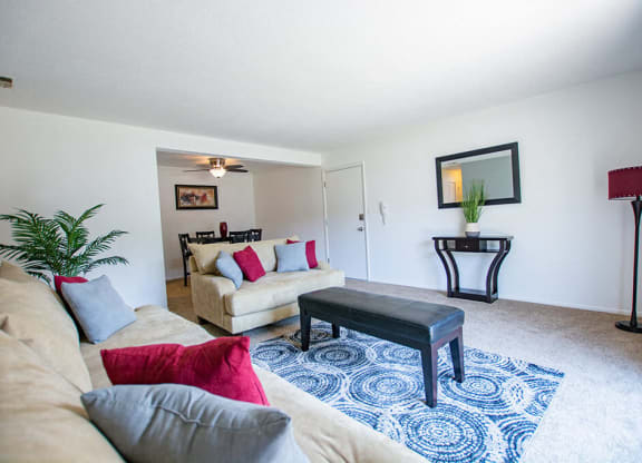 Living Room With Carpeting at The Lodge Apartments, Indiana, 46205