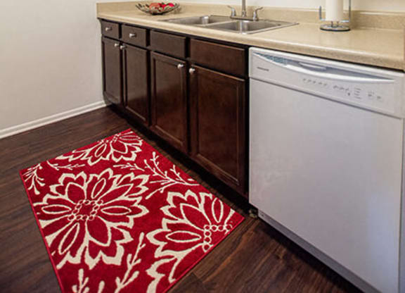 Kitchen Table Sink at The Lodge Apartments, Indianapolis, 46205