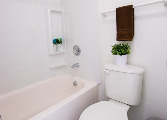 Spa Inspired Bathroom at The Lodge Apartments, Indianapolis, 46205