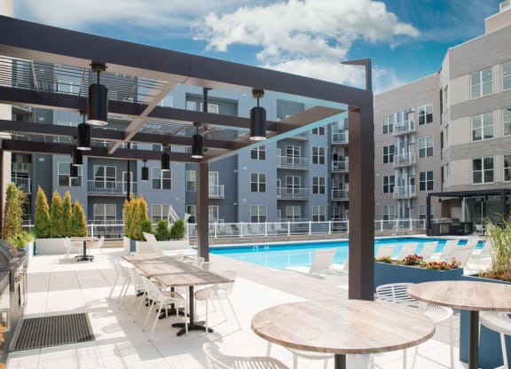Outdoor Poolside Seating at The Whit Apartments, Indianapolis, 46204