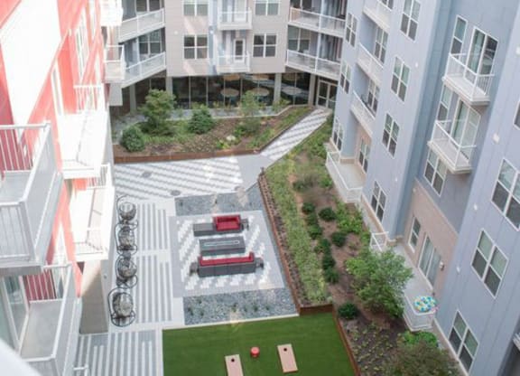 View of Outdoor Courtyard at The Whit Apartments, Indianapolis, Indiana