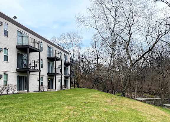 Green Space at Cincinnati Premier Living*, Cincinnati