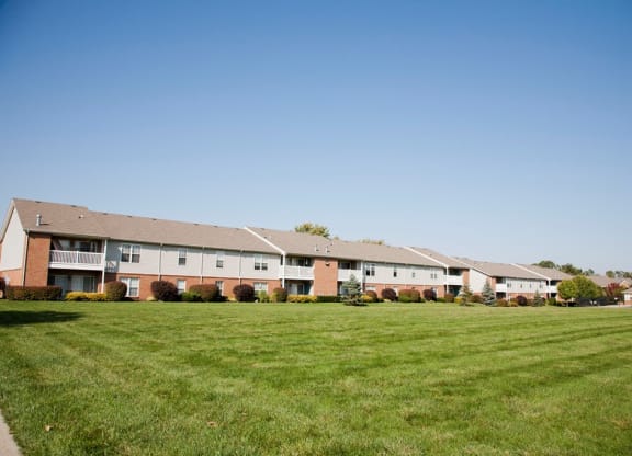 Outdoor Green Spaces at Fieldstone*, Beavercreek, OH