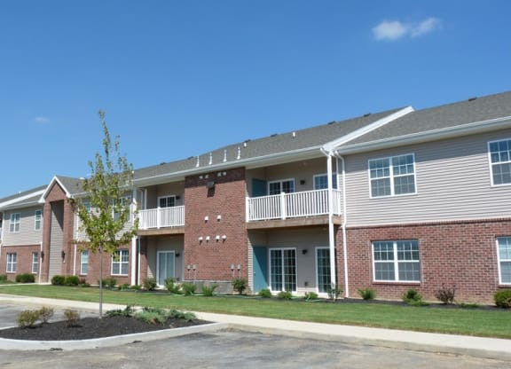 Exterior Landscape at Fieldstone*, Beavercreek