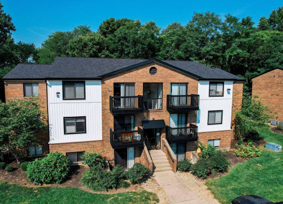 Exterior at The Reserve at Grand Valley, Milford, 45150