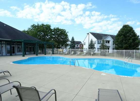 Pool With Sundecks at The Cove, Columbus, OH