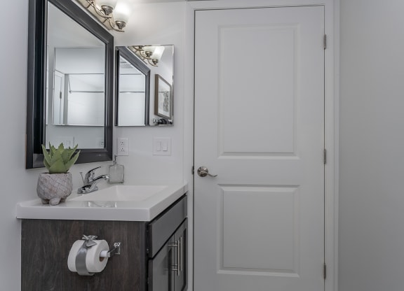 Bathroom at Mallard Landing Apartments , Ohio