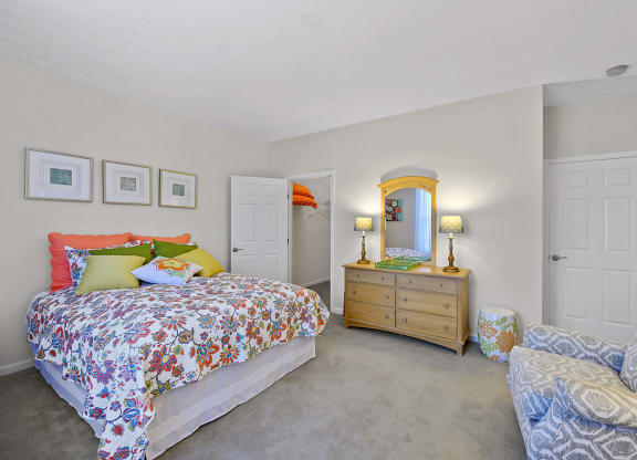 Bedroom with bed at Bishops Gate, Ohio, 45249
