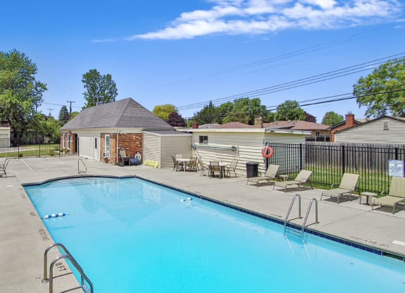 the enclave at homecoming terra vista pool