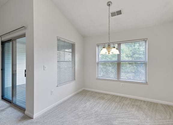 Unfurnished room at Four Bridges, Liberty Township