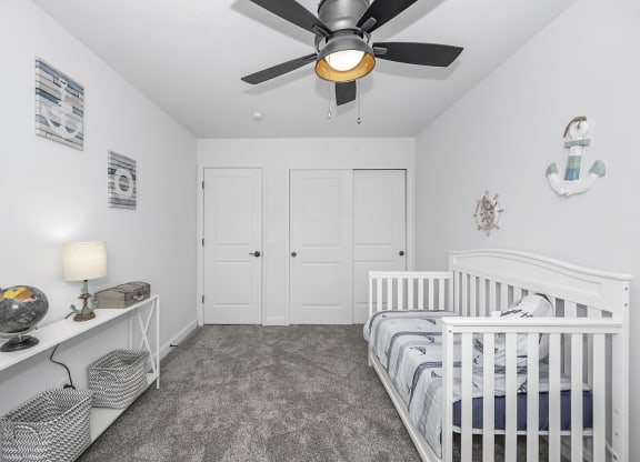 Small Bedroom at Galbraith Pointe Apartments and Townhomes*, Cincinnati