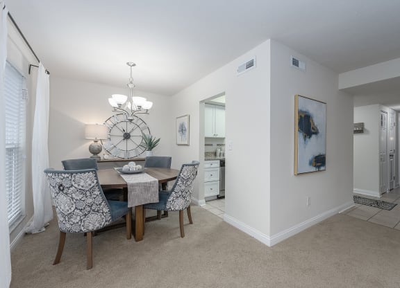 Interior at Harpers Point Apartments, Cincinnati, Ohio