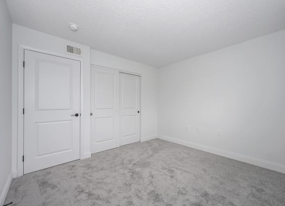 Carpeted Bedroom at Honey Creek, Greenwood, IN, 46143