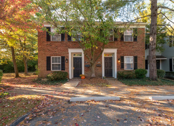 Property Exterior at Indian Creek Apartments, Cincinnati, OH, 45236