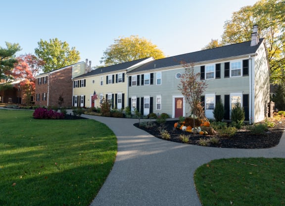 Property Exterior at Indian Creek Apartments, Cincinnati, OH, 45236