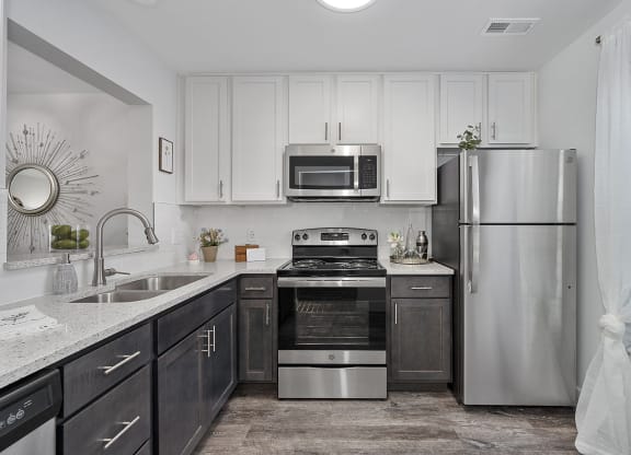 Chef-Inspired Kitchens at Ivy Hills Living Spaces, Cincinnati, 45244