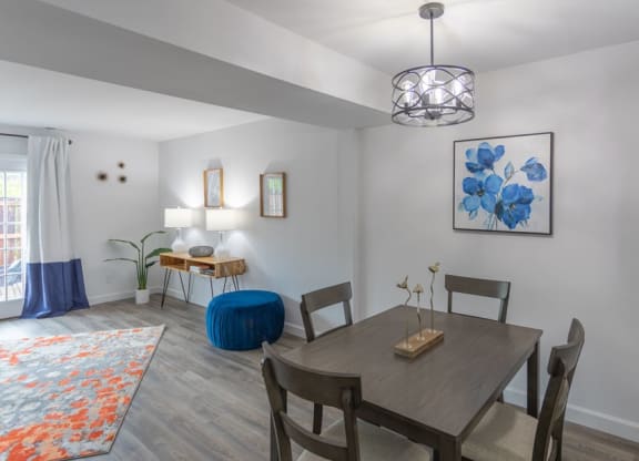 Spacious Living Room at Galbraith Pointe Apartments and Townhomes*, Cincinnati