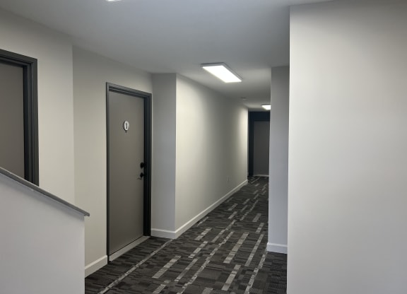 Hallway at Mallard Landing Apartments , Marion, Ohio
