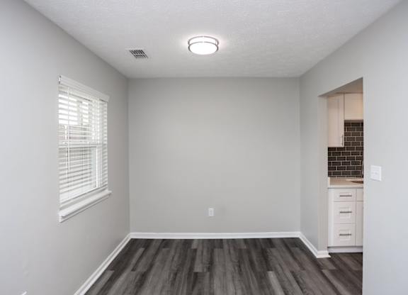Room with wooden floor at Meridian Court South, Indianapolis, 46217