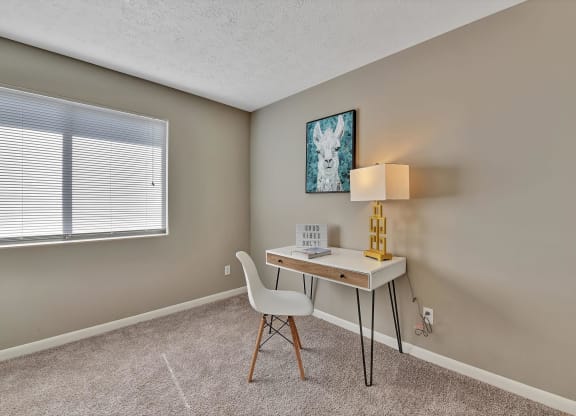Room with table and lamp