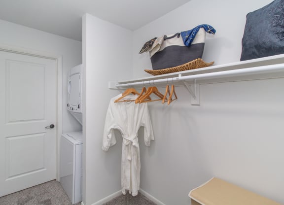 Walk-In Closets And Dressing Areas at The Valley, Ohio, 45242