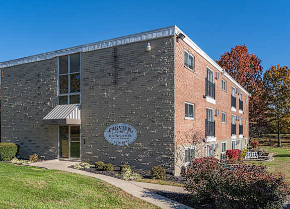 Oakview Apartments at Cincinnati Premier Living*, Cincinnati
