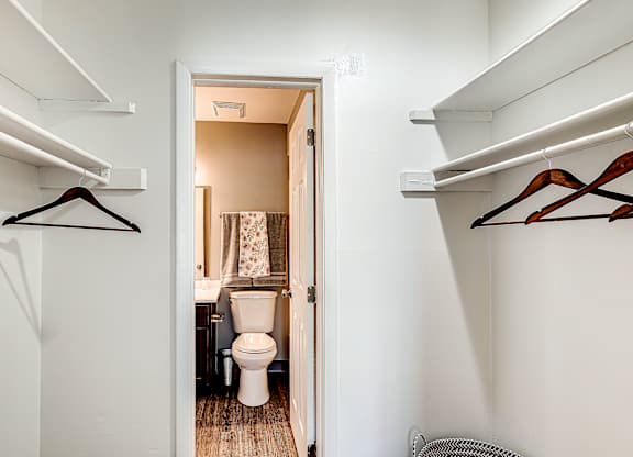 Closet at The Parkton, Cincinnati, Ohio